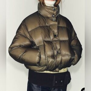 Zara Women's black Puffer Jacket